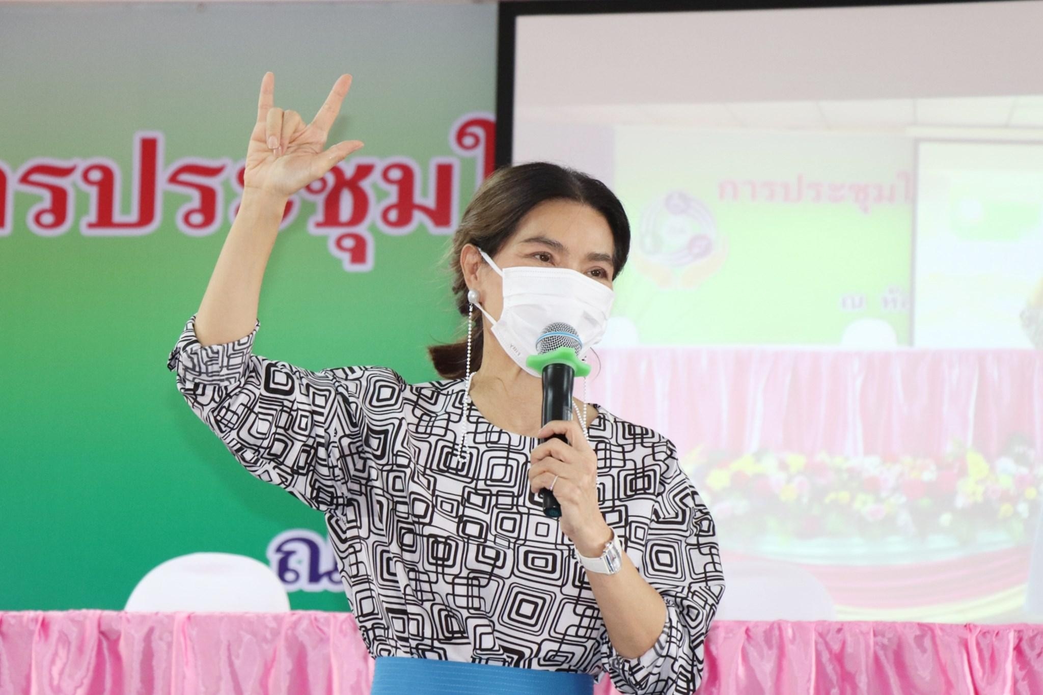 %e0%b8%99%e0%b8%b2%e0%b8%a2%e0%b8%81%e0%b8%95%e0%b8%b9%e0%b9%88-%e0%b8%99%e0%b8%b1%e0%b8%99%e0%b8%97%e0%b8%b4%e0%b8%94%e0%b8%b2-%e0%b9%81%e0%b8%a5%e0%b8%b0%e0%b8%99%e0%b9%89%e0%b8%ad%e0%b8%87