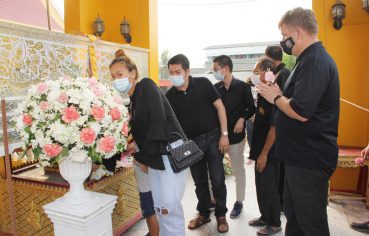 %e0%b8%84%e0%b8%a3%e0%b8%ad%e0%b8%9a%e0%b8%84%e0%b8%a3%e0%b8%b1%e0%b8%a7%e0%b8%aa%e0%b9%82%e0%b8%84%e0%b8%9f-%e0%b8%88%e0%b8%b1%e0%b8%94%e0%b8%9e%e0%b8%b4%e0%b8%98%e0%b8%b5%e0%b8%8c%e0%b8%b2%e0%b8%9b