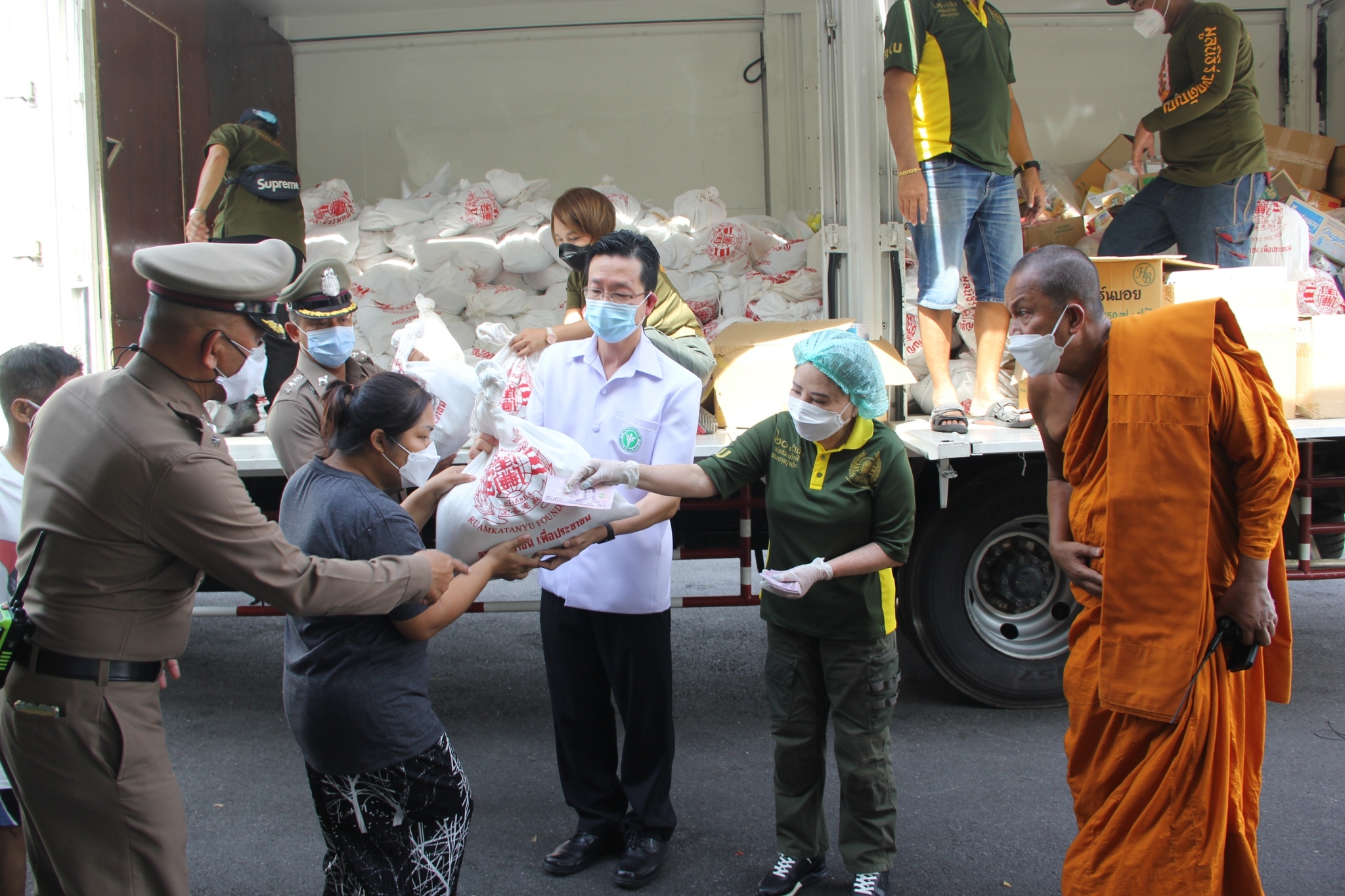 %e0%b8%9a%e0%b8%b4%e0%b8%93%e0%b8%91%e0%b9%8c-%e0%b9%84%e0%b8%97%e0%b8%94%e0%b9%8c-%e0%b8%aa%e0%b9%88%e0%b8%87%e0%b8%a1%e0%b8%ad%e0%b8%9a%e0%b8%81%e0%b8%b3%e0%b8%a5%e0%b8%b1%e0%b8%87%e0%b9%83