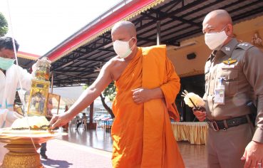 %e0%b8%97%e0%b9%88%e0%b8%b2%e0%b8%99%e0%b8%9e%e0%b8%a3%e0%b8%b0%e0%b8%84%e0%b8%a3%e0%b8%b9%e0%b9%81%e0%b8%88%e0%b9%89%e0%b8%9e%e0%b8%a3%e0%b8%b0%e0%b8%84%e0%b8%a3%e0%b8%b9%e0%b8%9b%e0%b8%a5-2