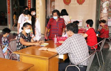 %e0%b8%9a%e0%b8%a3%e0%b8%a3%e0%b8%a2%e0%b8%b2%e0%b8%81%e0%b8%b2%e0%b8%a8%e0%b8%a7%e0%b8%b1%e0%b8%99%e0%b8%97%e0%b8%b5%e0%b9%88-5-%e0%b8%87%e0%b8%b2%e0%b8%99%e0%b9%80%e0%b8%97%e0%b8%a8%e0%b8%81