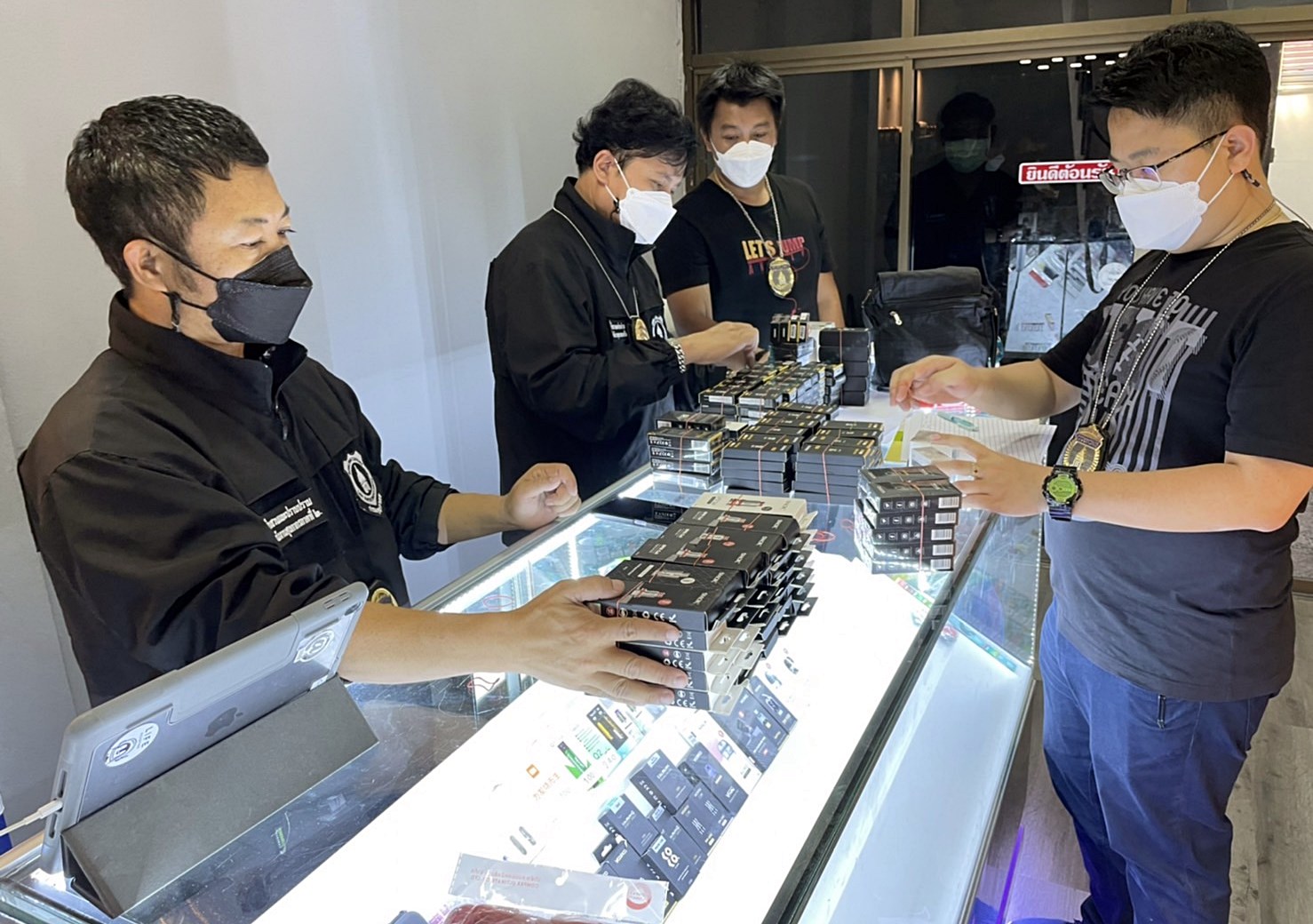 %e0%b8%9c%e0%b8%a5%e0%b8%81%e0%b8%b2%e0%b8%a3%e0%b8%95%e0%b8%a3%e0%b8%a7%e0%b8%88%e0%b8%9e%e0%b8%9a%e0%b8%81%e0%b8%b2%e0%b8%a3%e0%b8%81%e0%b8%a3%e0%b8%b0%e0%b8%97%e0%b8%b3%e0%b8%84%e0%b8%a7%e0%b8%b2-2