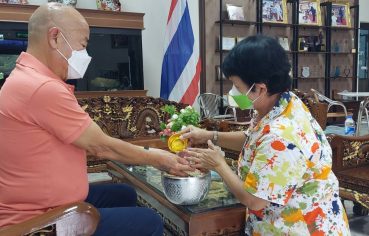 %e0%b8%a3%e0%b8%94%e0%b8%99%e0%b9%89%e0%b8%b3%e0%b8%82%e0%b8%ad%e0%b8%9e%e0%b8%a3%e0%b9%80%e0%b8%ae%e0%b8%b5%e0%b8%a2%e0%b9%80%e0%b8%ad%e0%b8%b5%e0%b9%8b%e0%b8%a2%e0%b8%a7%e0%b9%80