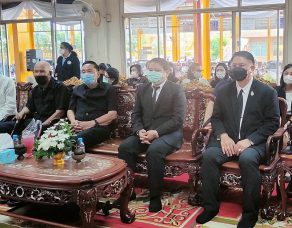 %e0%b8%84%e0%b8%a3%e0%b8%ad%e0%b8%9a%e0%b8%84%e0%b8%a3%e0%b8%b1%e0%b8%a7%e0%b8%81%e0%b8%a5%e0%b9%88%e0%b8%ad%e0%b8%a1%e0%b8%9e%e0%b8%b4%e0%b8%a3%e0%b8%b8%e0%b8%93-%e0%b8%88%e0%b8%b1%e0%b8%94%e0%b8%9e