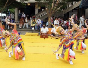 %e0%b8%a1%e0%b9%82%e0%b8%99%e0%b8%a3%e0%b8%b2%e0%b8%ab%e0%b9%8c%e0%b8%84%e0%b8%a3%e0%b8%b9%e0%b9%81%e0%b8%81%e0%b9%89%e0%b8%a7-%e0%b8%81%e0%b8%a5%e0%b8%b4%e0%b9%88%e0%b8%99%e0%b8%ad%e0%b8%a3%e0%b8%b8