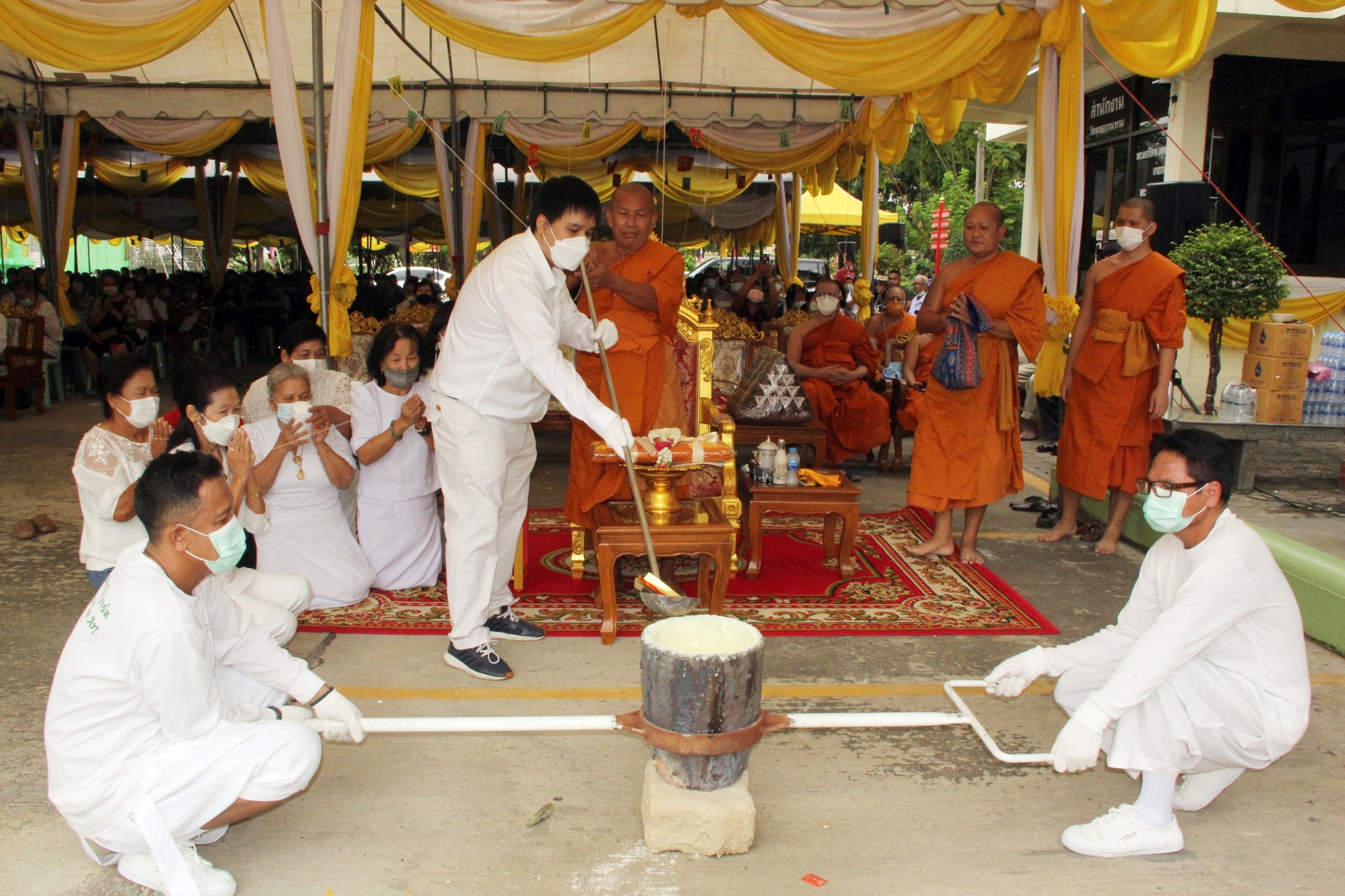 %e0%b8%84%e0%b8%93%e0%b8%b0%e0%b8%9e%e0%b8%a3%e0%b8%b0%e0%b8%a0%e0%b8%b4%e0%b8%81%e0%b8%b8%e0%b8%aa%e0%b8%87%e0%b8%86%e0%b9%8c-%e0%b8%a7%e0%b8%b1%e0%b8%94%e0%b8%9e%e0%b8%b8%e0%b8%97%e0%b8%98%e0%b8%a0