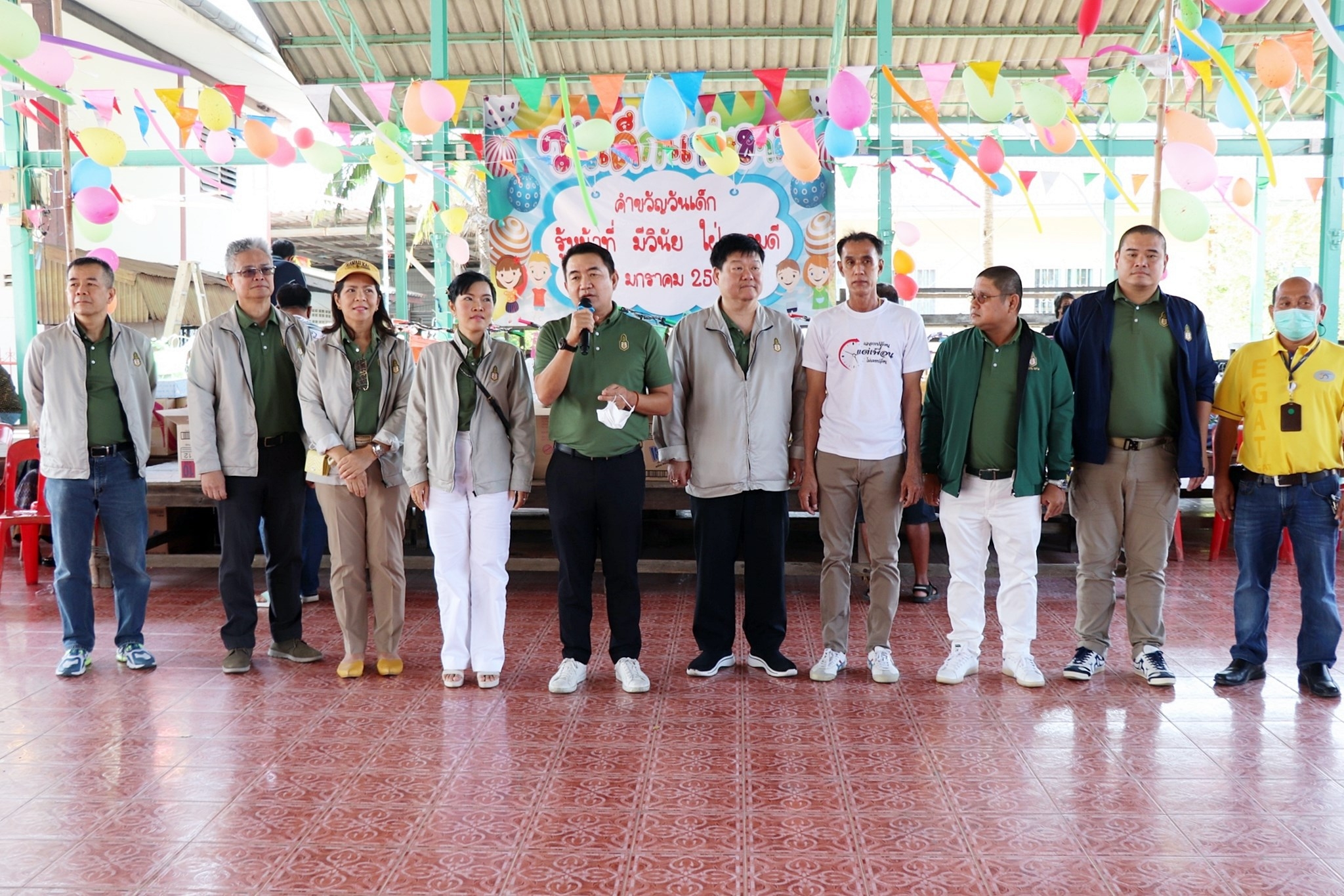 %e0%b8%9c%e0%b8%b9%e0%b9%89%e0%b9%83%e0%b8%ab%e0%b8%8d%e0%b9%88%e0%b8%99%e0%b8%81%e0%b9%80%e0%b8%82%e0%b8%b2-%e0%b8%a3%e0%b9%88%e0%b8%a7%e0%b8%a1%e0%b8%81%e0%b8%b1%e0%b8%9a%e0%b8%84%e0%b8%99%e0%b9%83